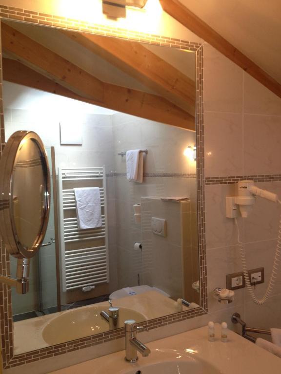 Rotwand 3* Leifers